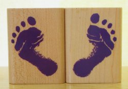 画像1: 赤ちゃんの足